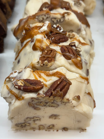 Vanilla Turtle Fudge 1 lb